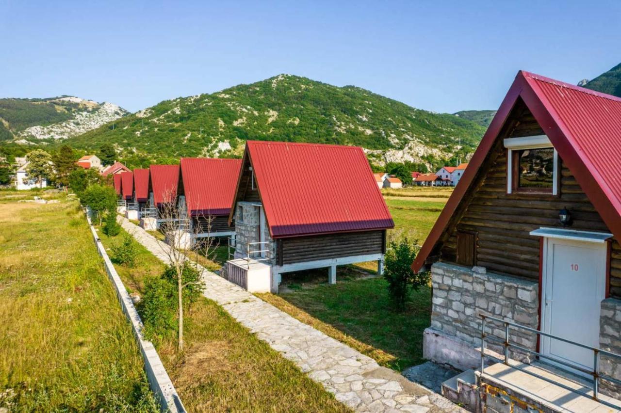 Etno Selo Bastadur Cetinje Exteriör bild