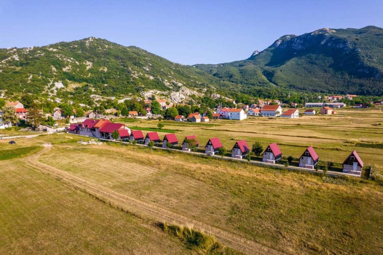 Etno Selo Bastadur Cetinje Exteriör bild